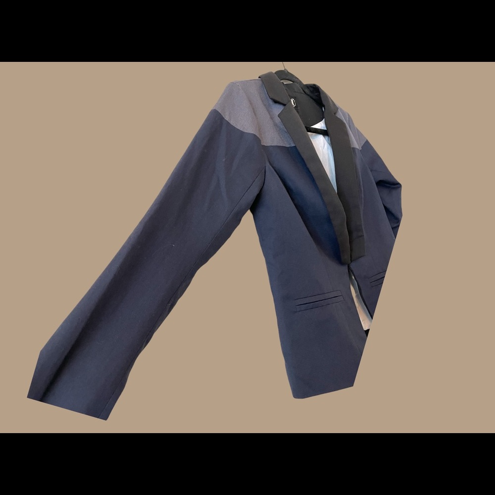 NWT Women’s Blazer NU Denmark XS - Picture 2 of 4